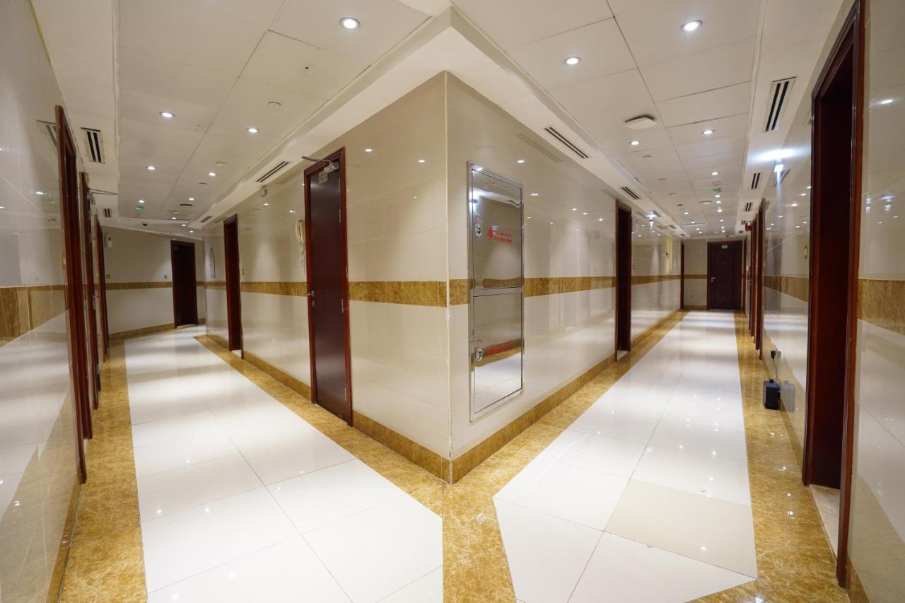 Cube Hotel Dubai Eksteriør bilde